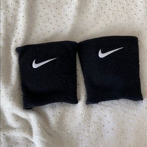 Nike knee pads